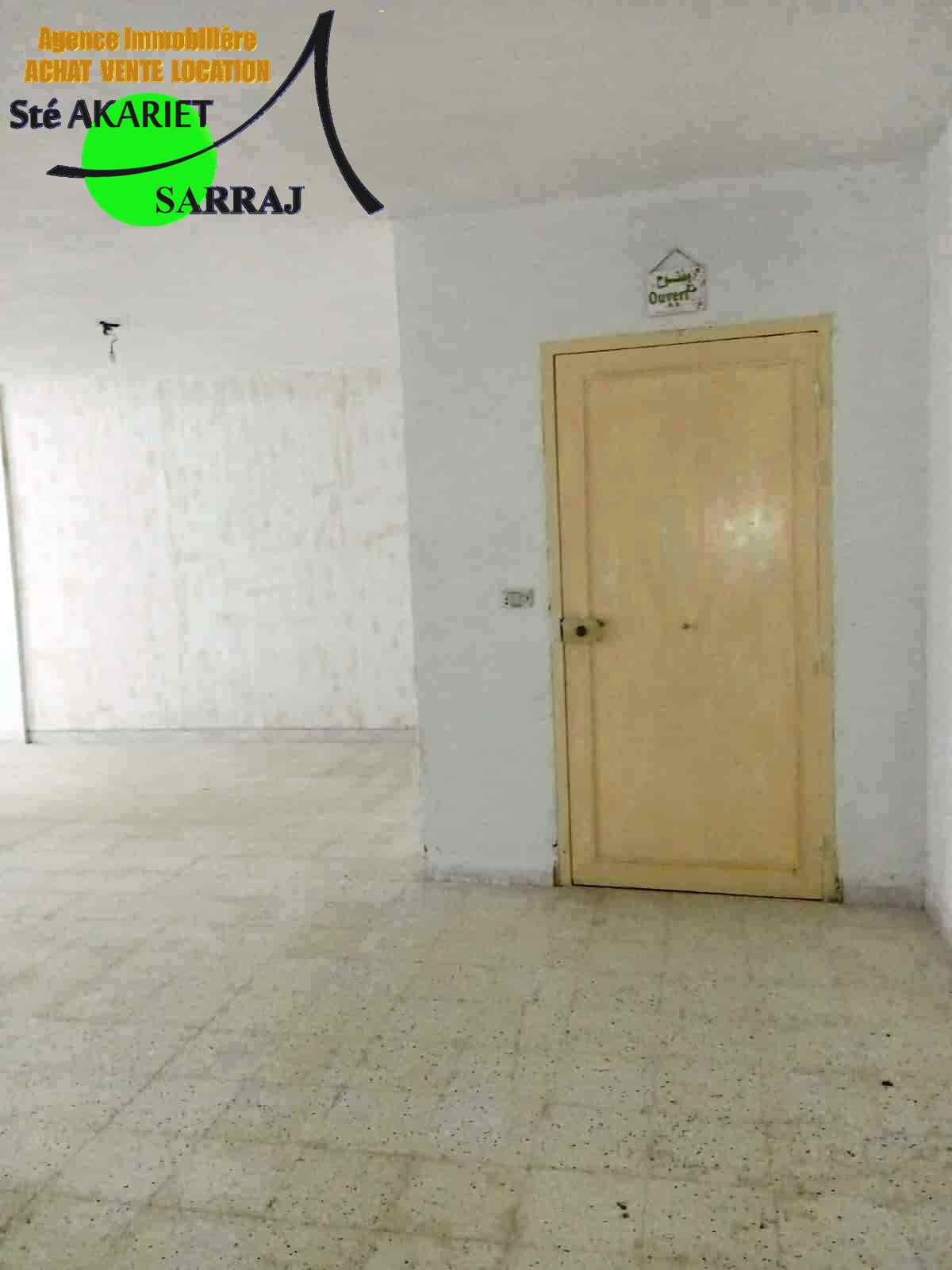 Sousse Jaouhara&nbsp;Sahloul&nbsp;Bureaux & Commerces&nbsp;Atelier,Garage&nbsp;Local au sous sol de superficie 100m � sahloul 4