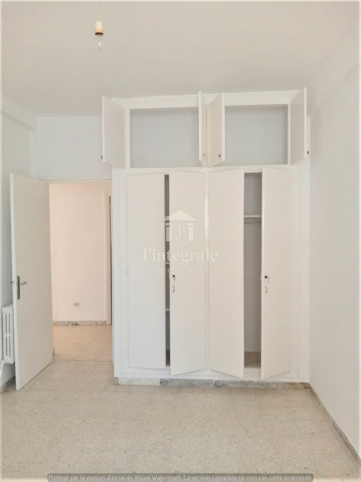 El Menzah El Menzah 9 Location Maisons S4 rez de chausse avec jardin