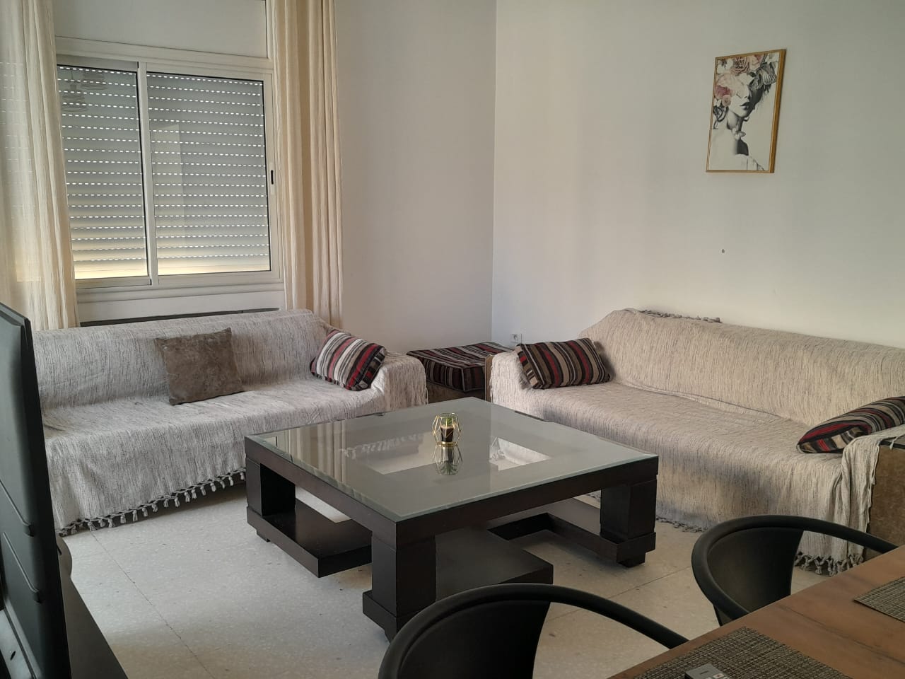 Ariana Ville Cite Ennasr 2 Location Appart. 4 pices Appartement villa meubl en s3
