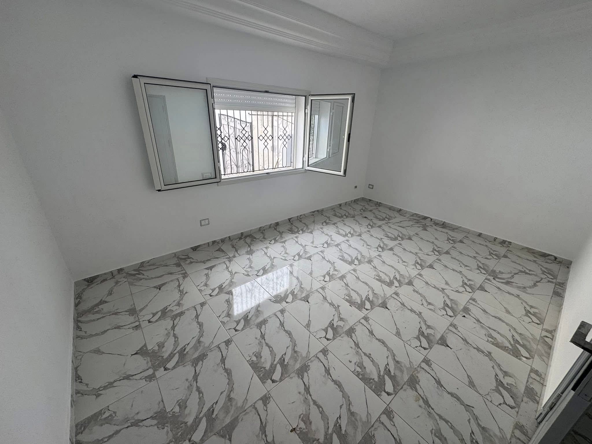 Raoued Cite El Ghazala 1 Vente Appart. 4 pices Villa s3 330 md ghazela