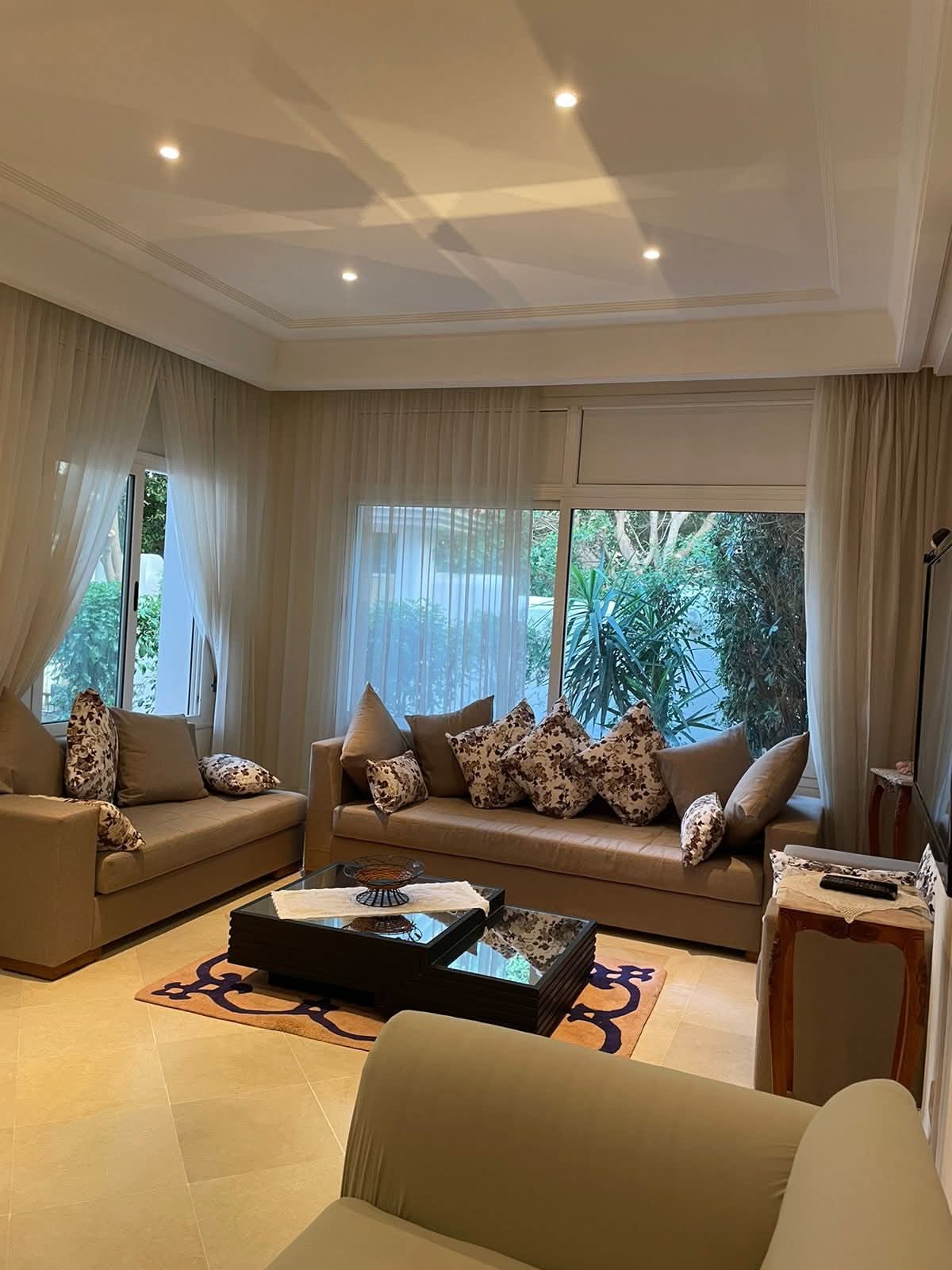 Ariana Ville Cite El Intissar 2 Location Maisons Villa meuble 2800 ennasr 2