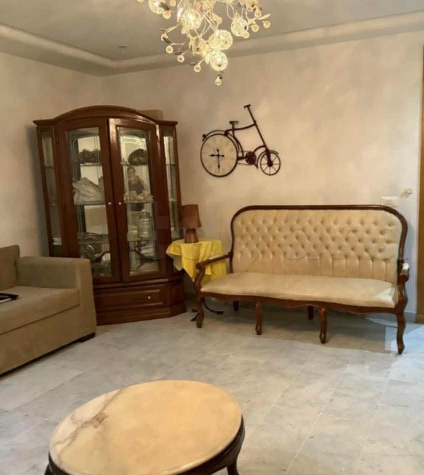 Ariana Ville Cite Ennasr 2 Location Appart. 3 pices S2 meuble 1700 d a  ennasr2