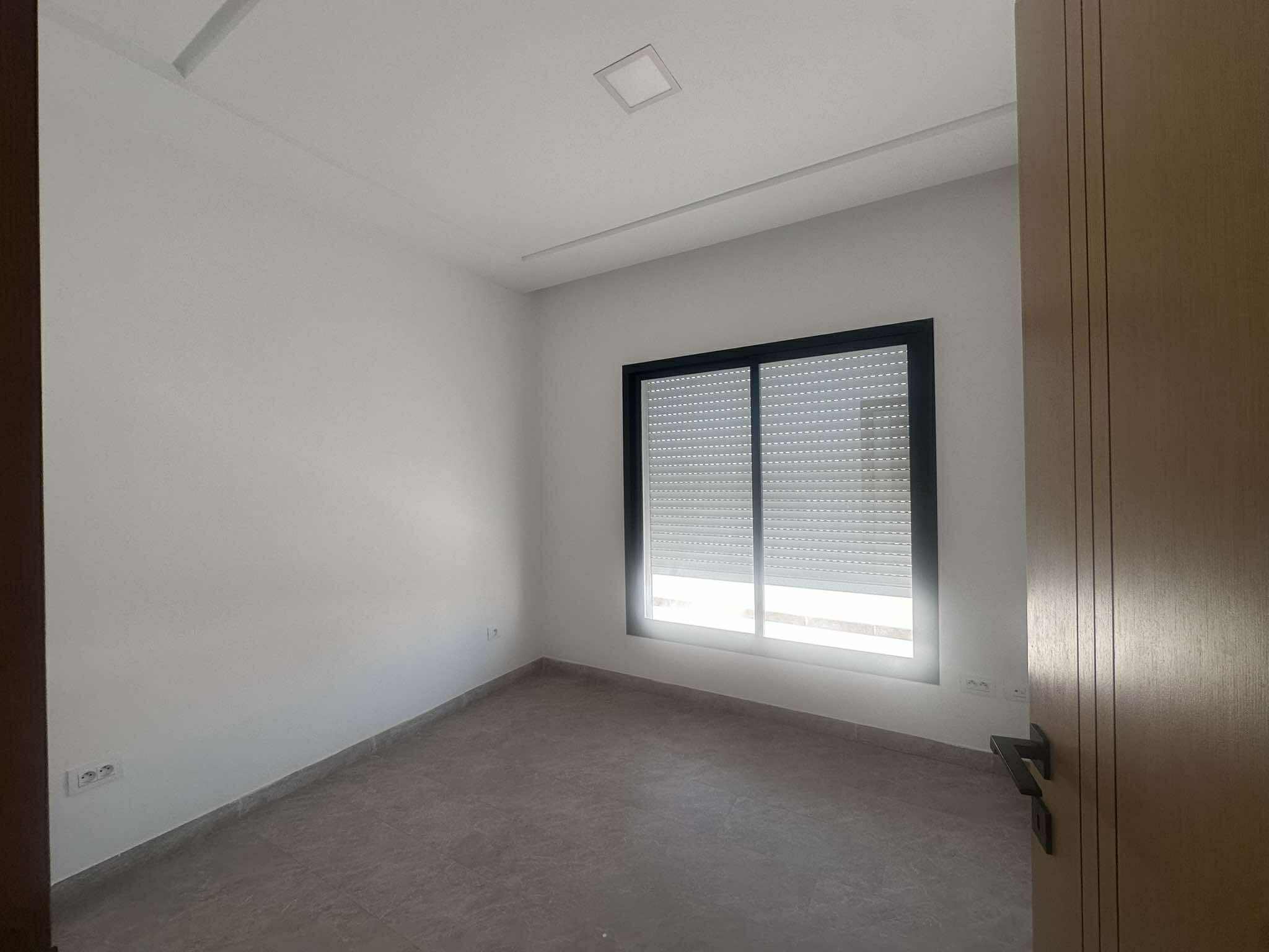 Ezzahra&nbsp;Ezzahra&nbsp;Bureaux & Commerces&nbsp;Bureau&nbsp;Bureau s2 ezzahraa