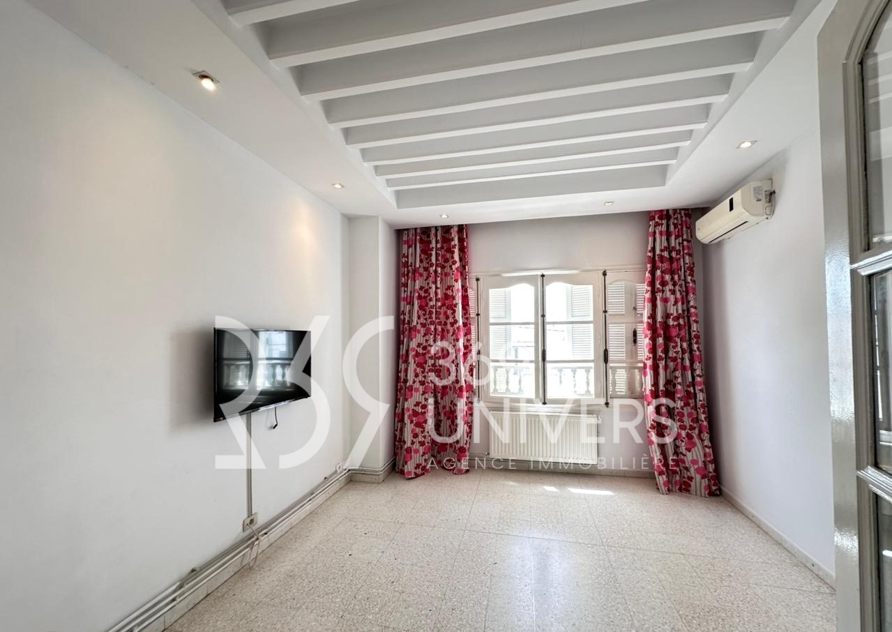 La Marsa&nbsp;Marsa Ennassim&nbsp;Location&nbsp;Appart. 4 pi�ces&nbsp;Etage avec piscine � la marsa ref ra134