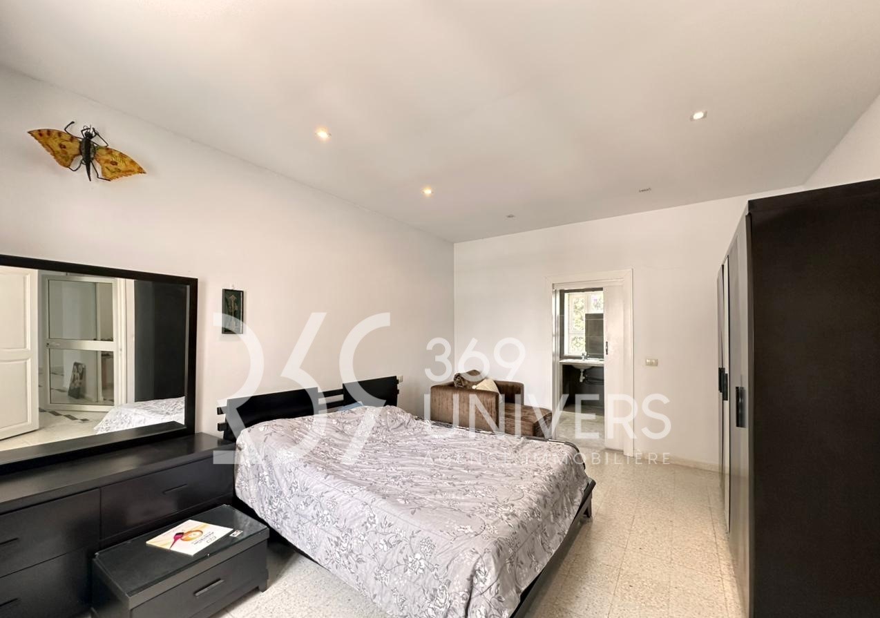 La Marsa&nbsp;Marsa Ennassim&nbsp;Location&nbsp;Appart. 4 pi�ces&nbsp;Etage avec piscine � la marsa ref ra134