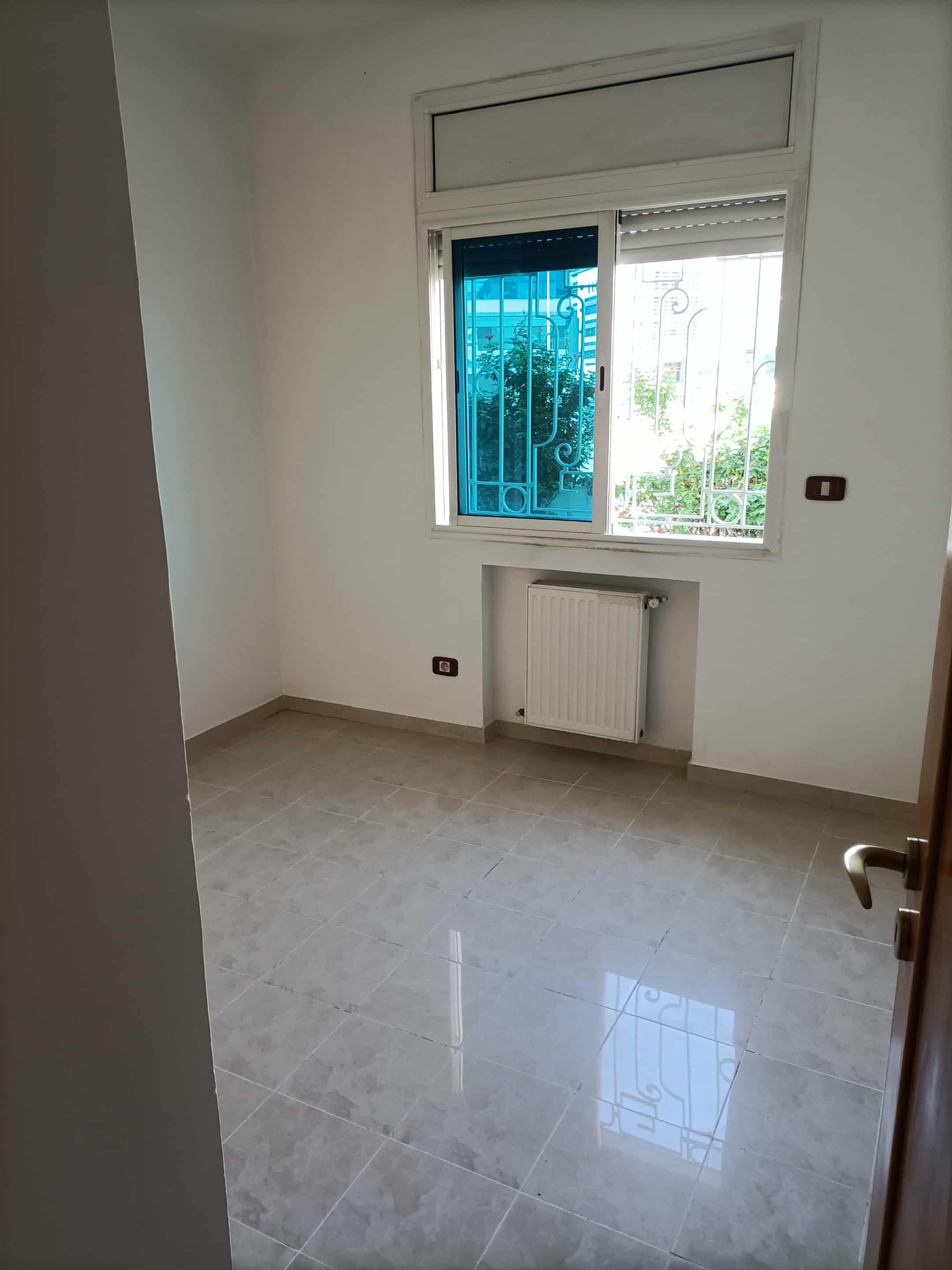 Cite El Khadra Zone urbaine nord Location Appart. 2 pices S2 au centre urbain