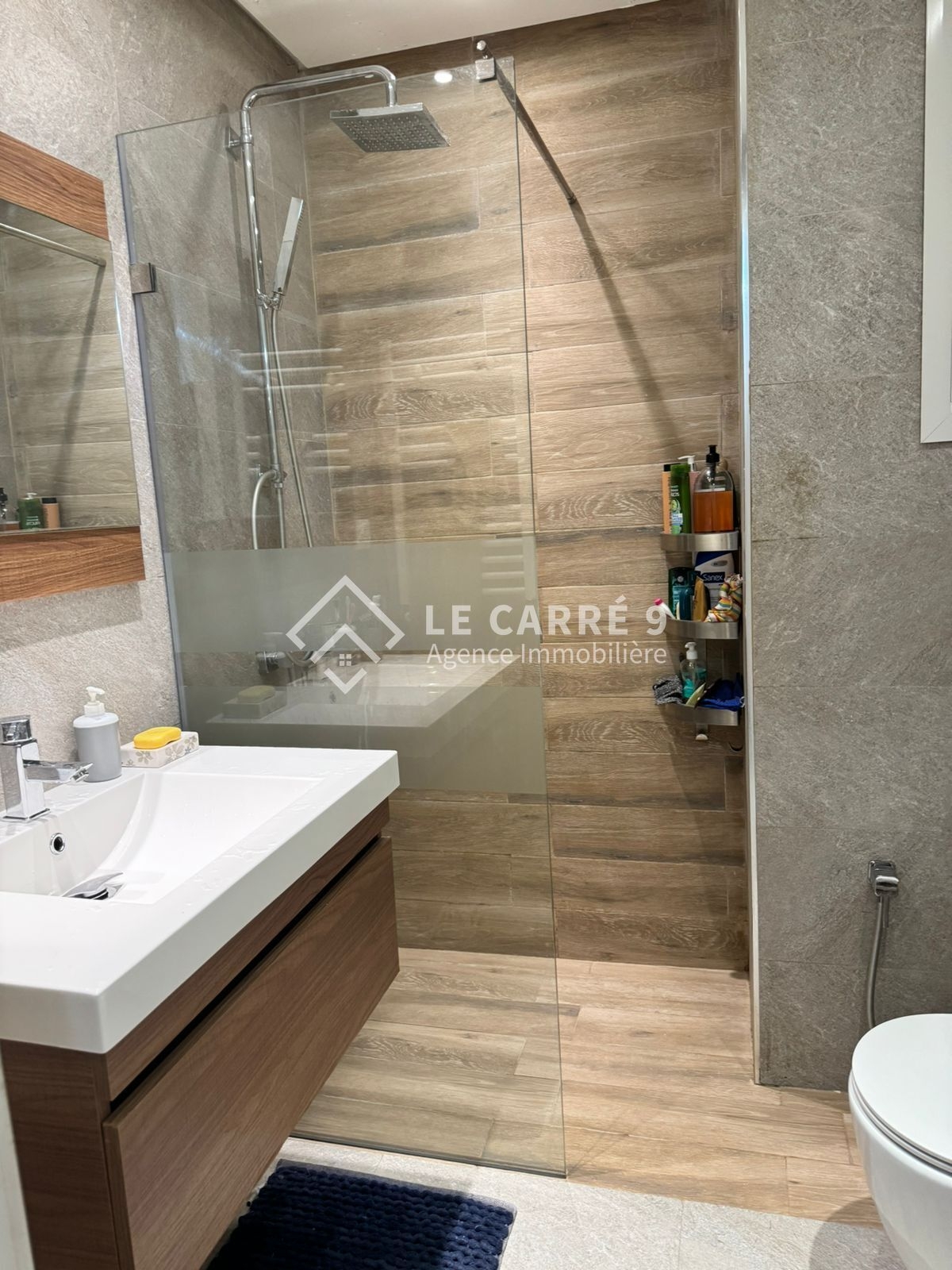 La Marsa El Aouina Vente Appart. 4 pices S4  l'aouina cit  les palmeraies