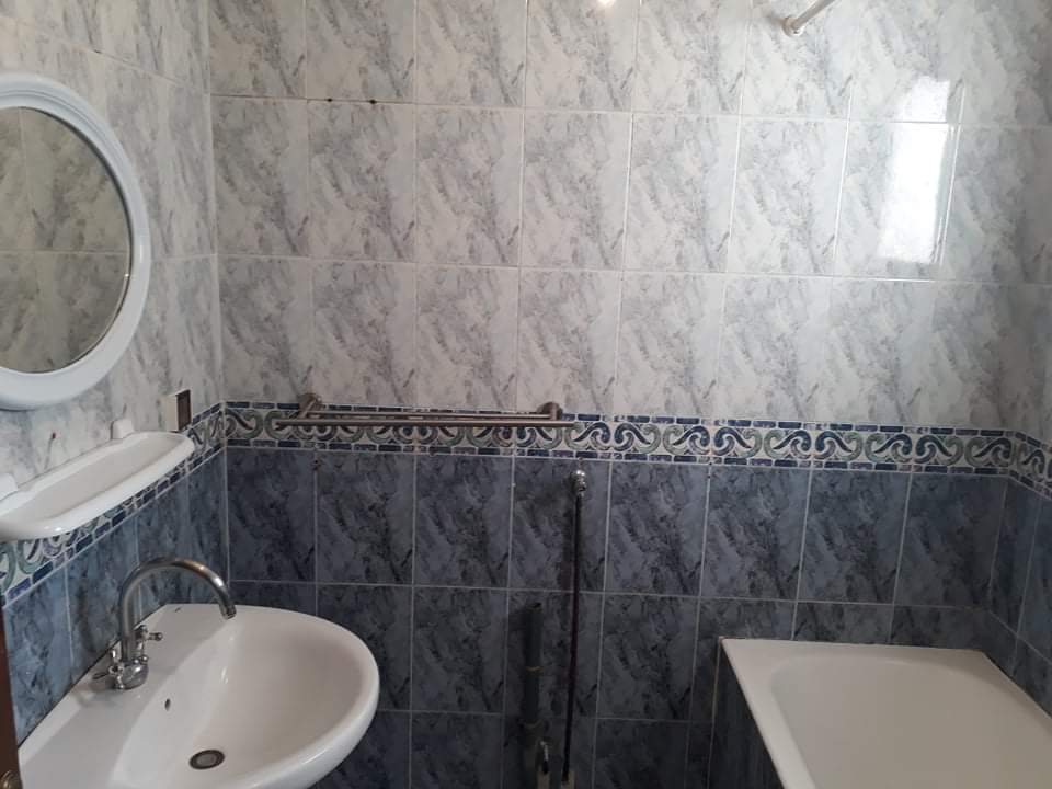 Ettahrir Ettahrir 1 Location Appart. 4 pices Bel et spacieux appartement