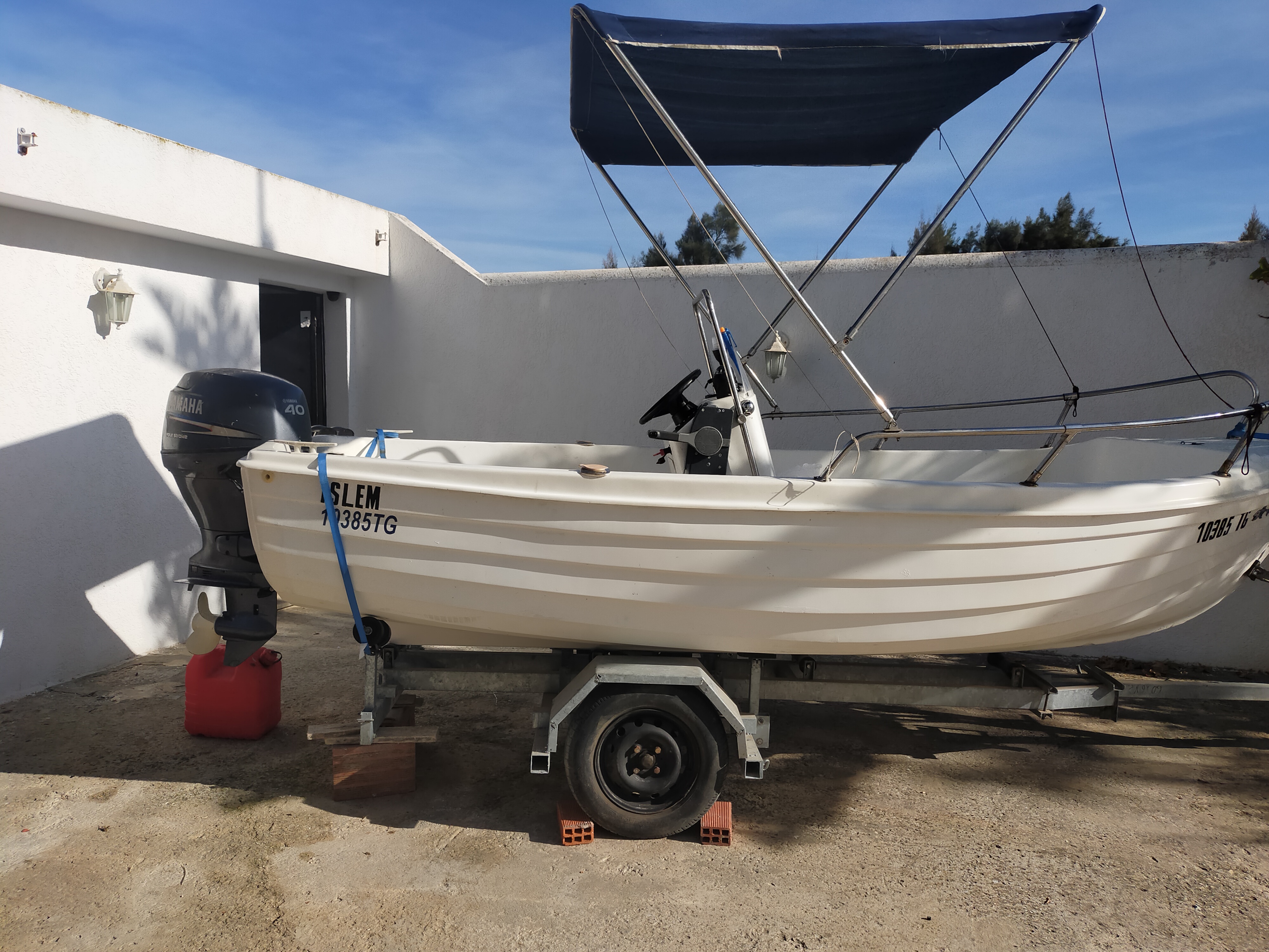 Ras Jebel Sounine Bateaux  moteurs Vedette Bateau plaisance