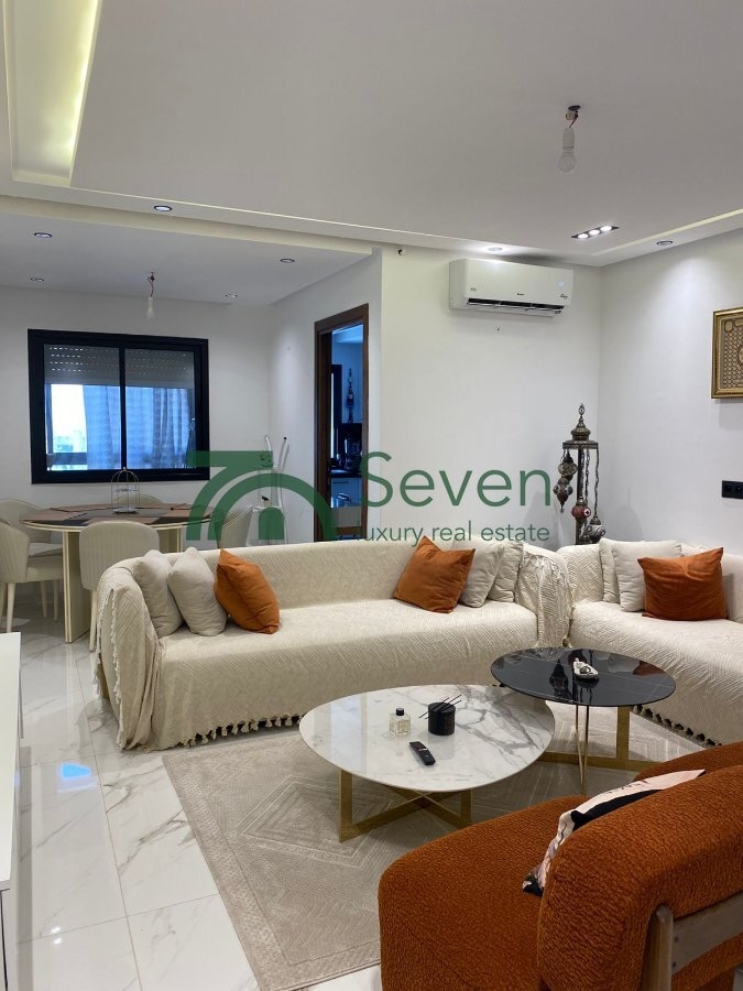 Ain Zaghouan Ain Zaghouan Vente Appart. 2 pices Un appartement en s2  cit les palmerais