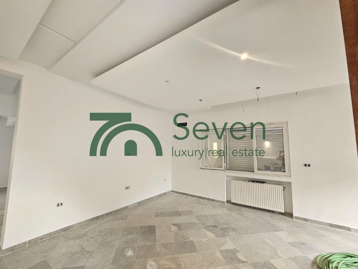 Ain Zaghouan Ain Zaghouan Location Appart. 4 pices Une villa en h5  usage bureautique  ain zaghouen