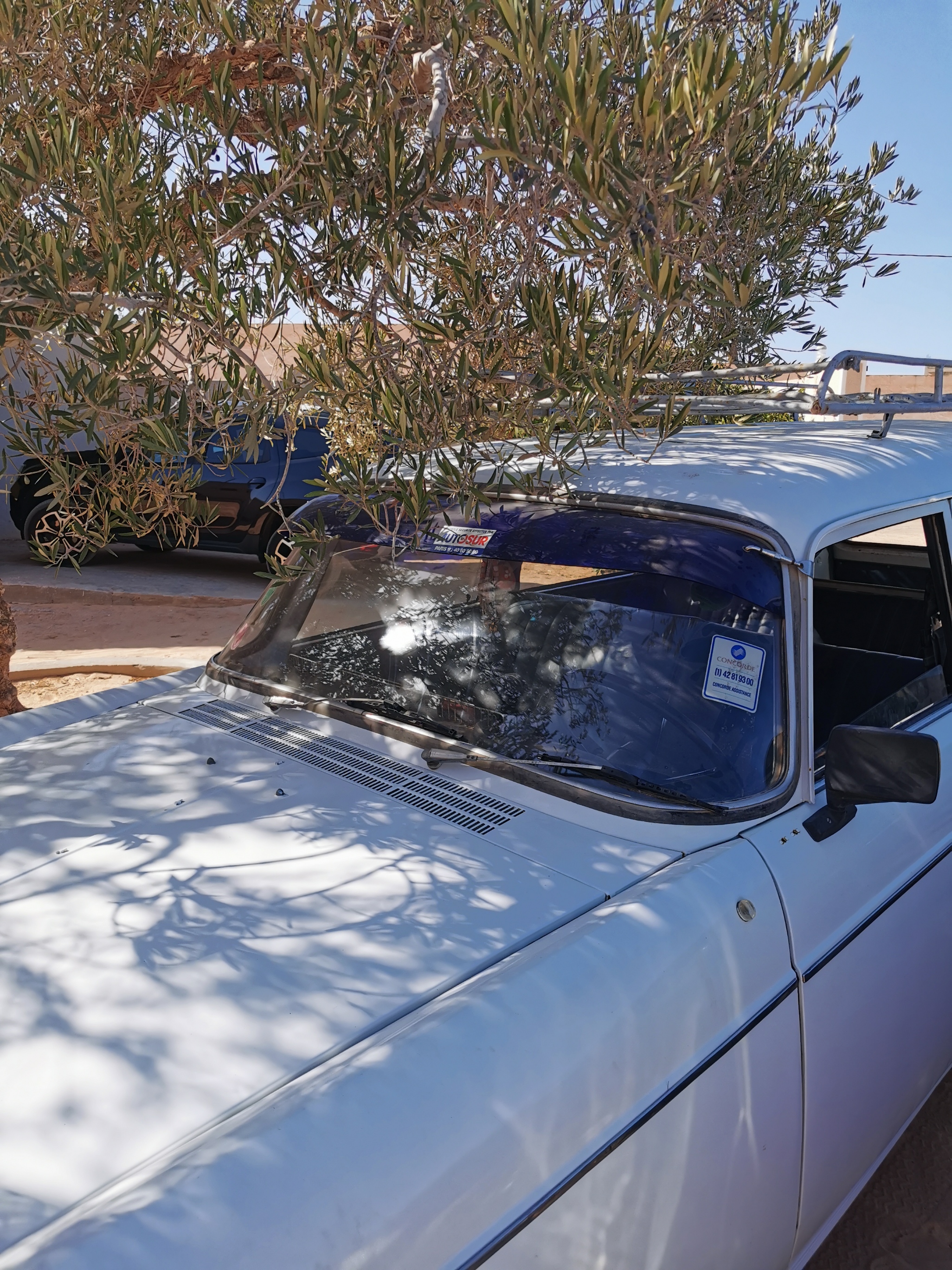 Peugeot 404