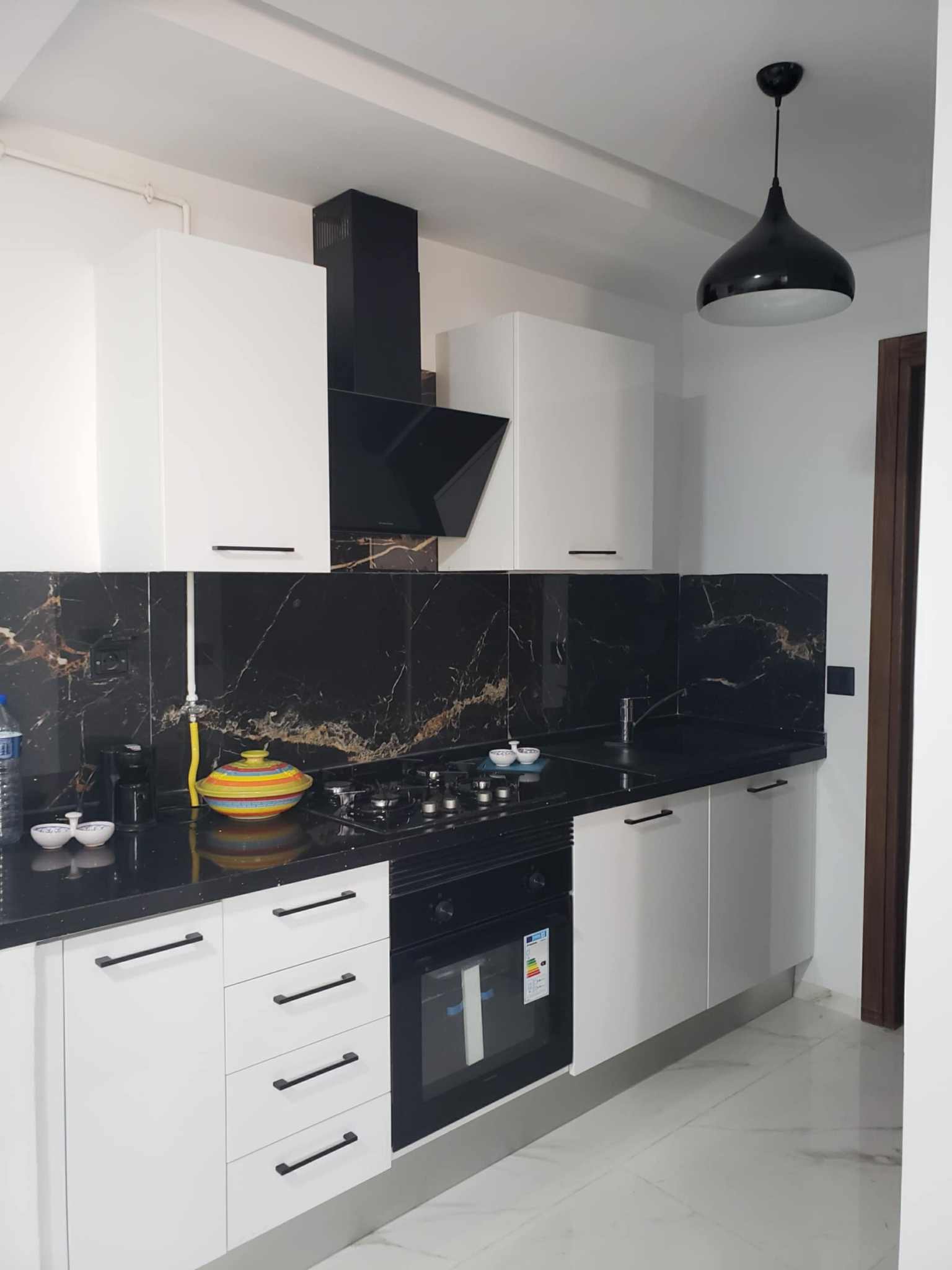 La Marsa&nbsp;El Aouina&nbsp;Location&nbsp;Appart. 1 pi�ce&nbsp;S1 haut standing meubl� �quip� avec place parking