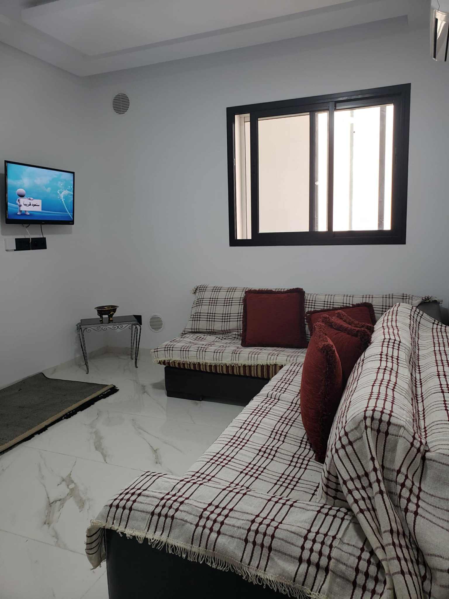 La Marsa&nbsp;El Aouina&nbsp;Location&nbsp;Appart. 1 pi�ce&nbsp;S1 haut standing meubl� �quip� avec place parking