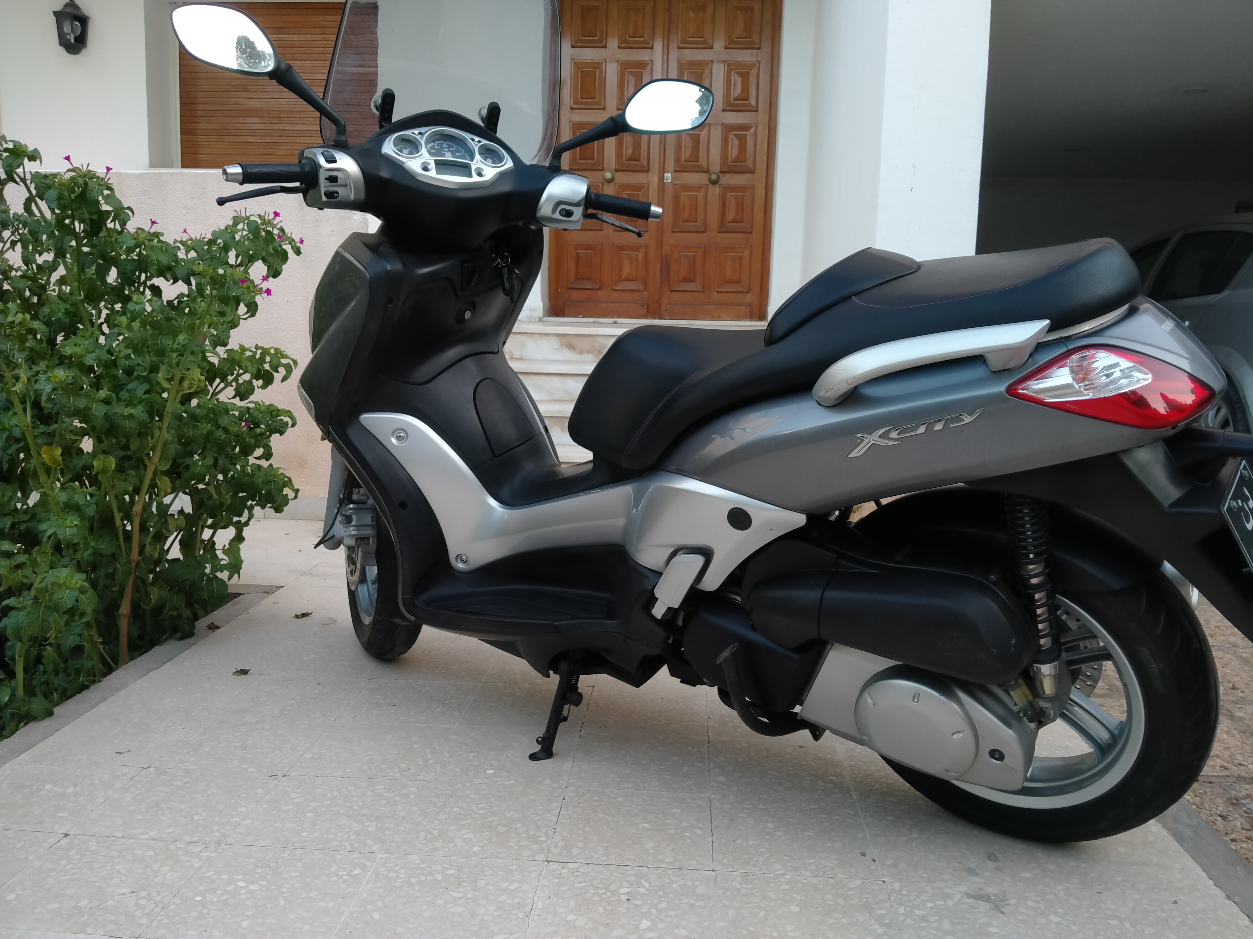Sousse Jaouhara Sousse Khezama Yamaha Yamaha Scooter yamaha x city 250 cc