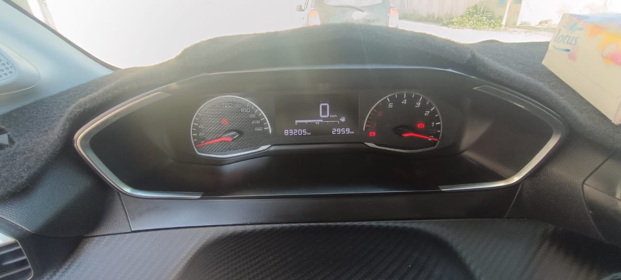 Peugeot 208