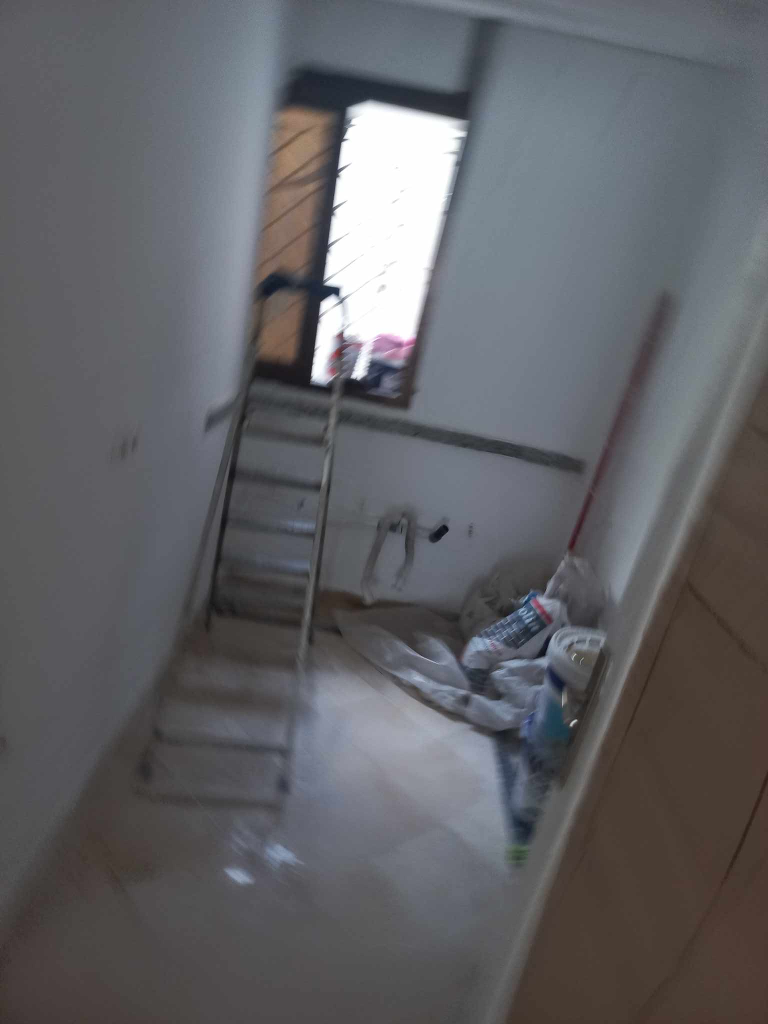 La Marsa Berge Du Lac Bureaux & Commerces Surfaces Local 45 m lac 1