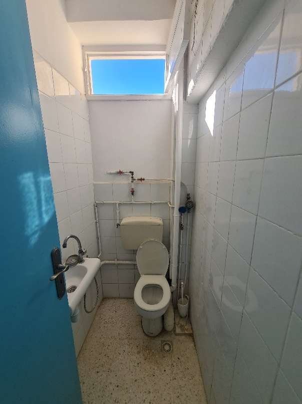 Ariana Ville&nbsp;El Menzah 6&nbsp;Vente&nbsp;Appart. 4 pi�ces&nbsp;Bureau hall plus 4 vte a el manzah 6 wb4048