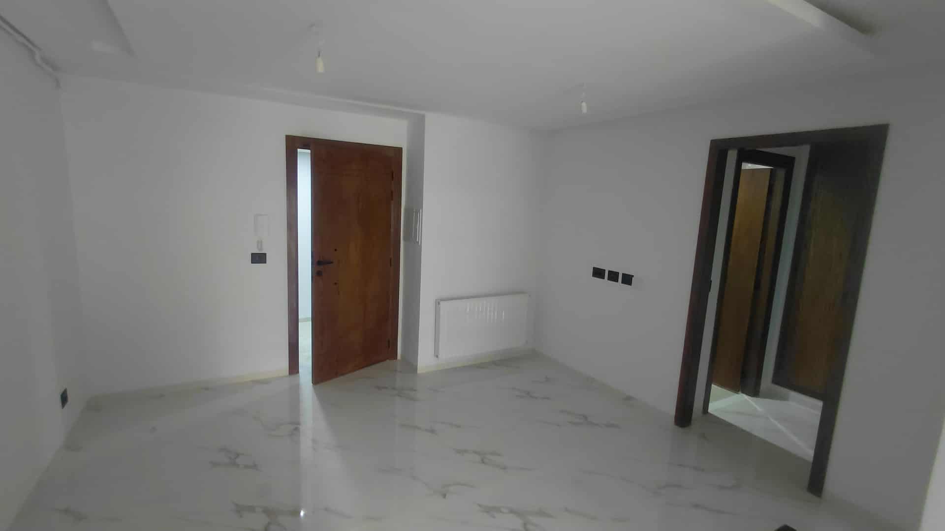 Ain Zaghouan Ain Zaghouan Location Appart. 2 pices S plus 1 hst a cit wahat wb4312
