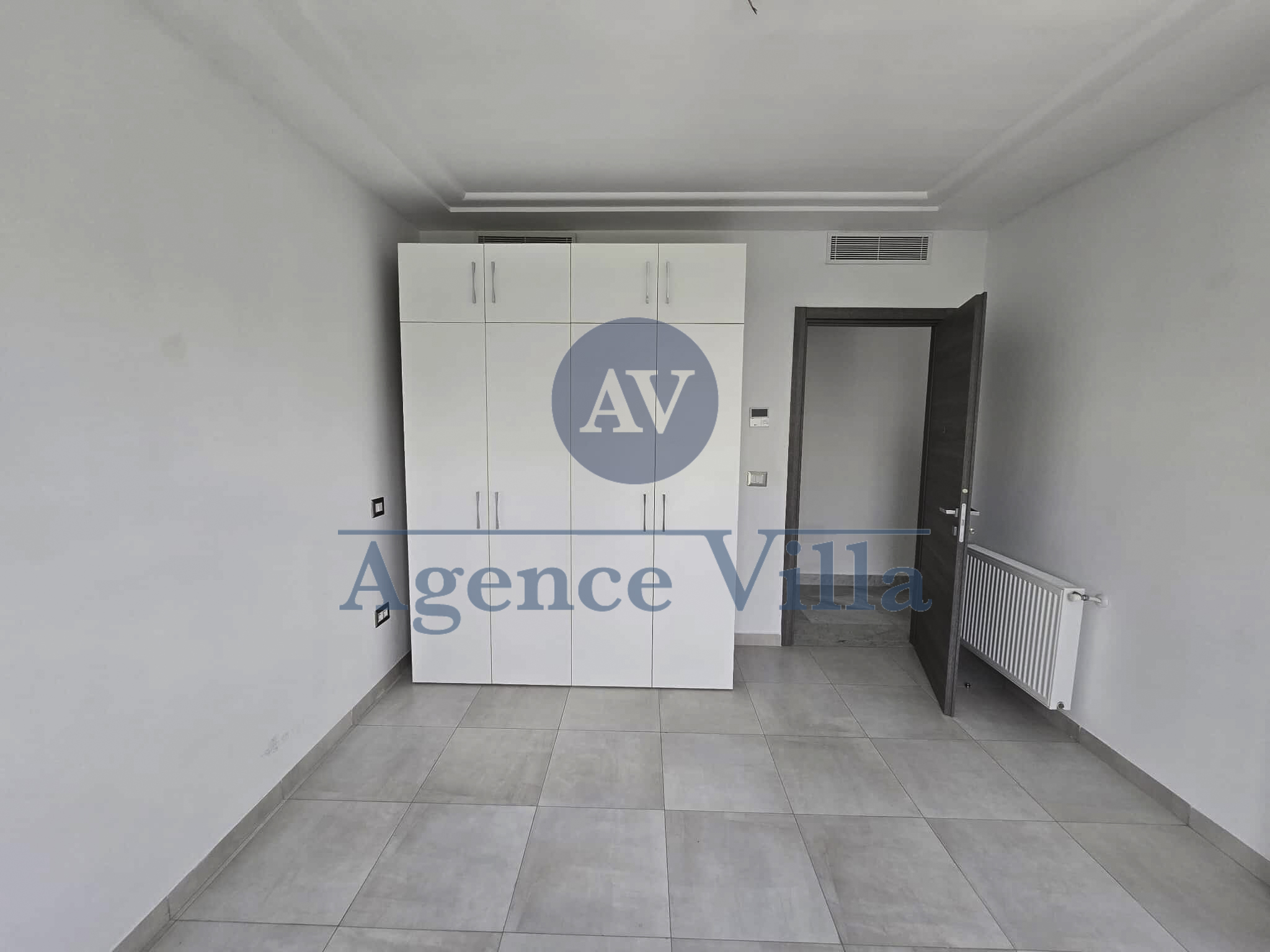 La Soukra Chotrana 1 Location Duplex Un duplex avec jardin  la soukra