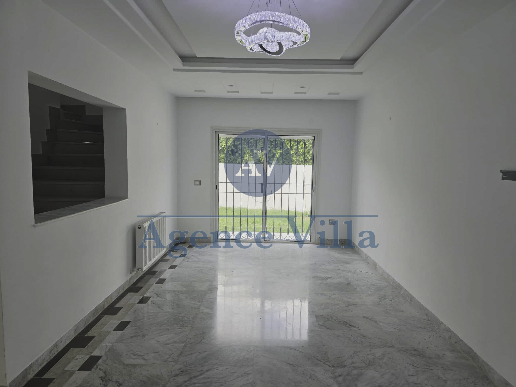 La Soukra Chotrana 1 Location Duplex Un duplex avec jardin  la soukra