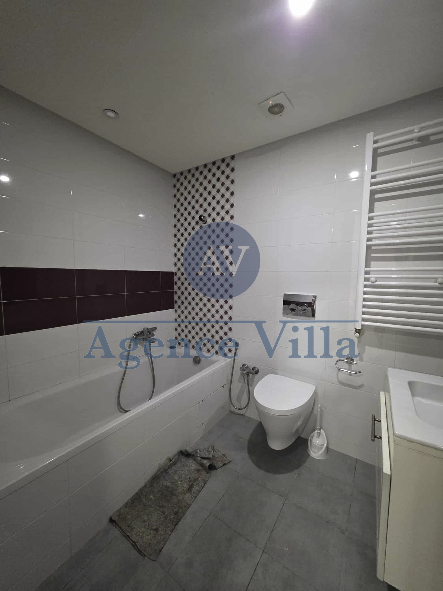 Ain Zaghouan Jardins de Carthage Location Duplex Un duplex s3  usage bureautique aux jdc