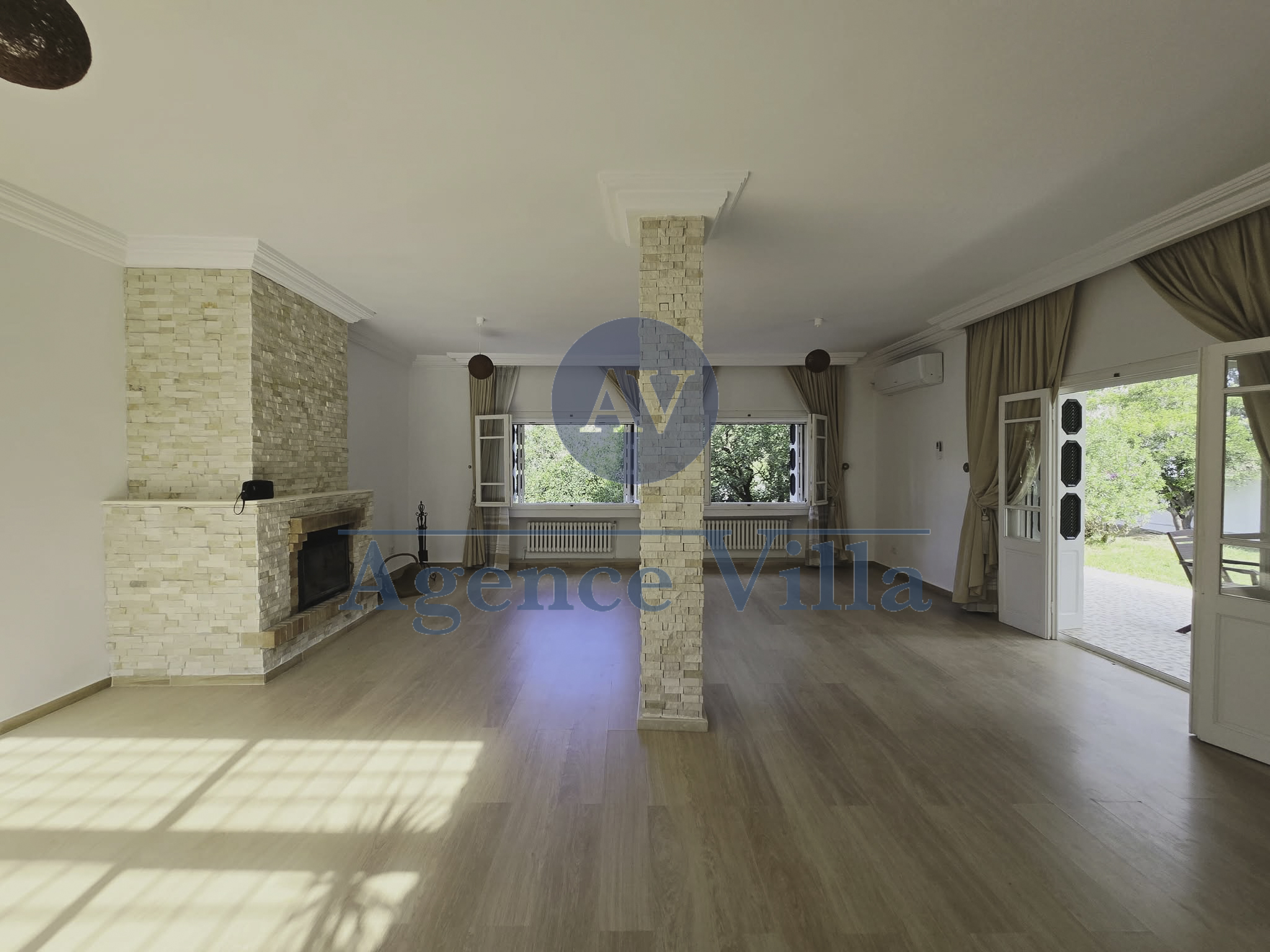 La Soukra&nbsp;Chotrana 1&nbsp;Location&nbsp;Maisons&nbsp;Une grande villa � la soukra