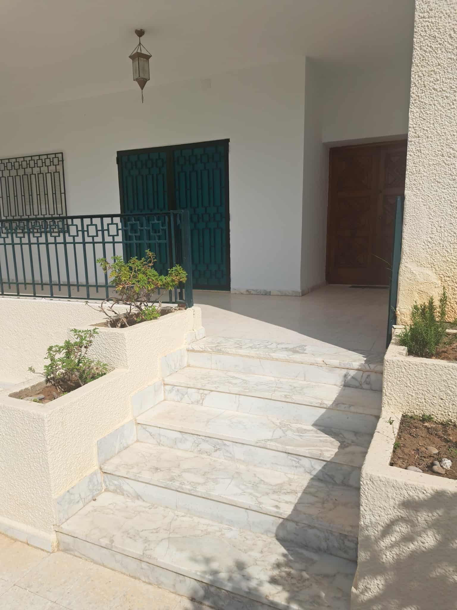 Ariana Ville El Menzah 7 Location Autre Rdc de villa meubl  el menzah 7