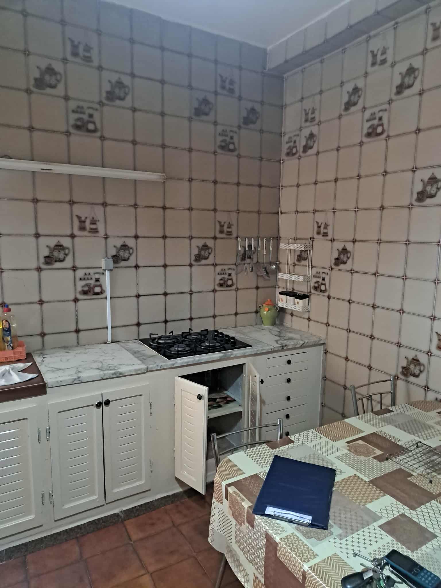 Ariana Ville El Menzah 7 Location Autre Rdc de villa meubl  el menzah 7