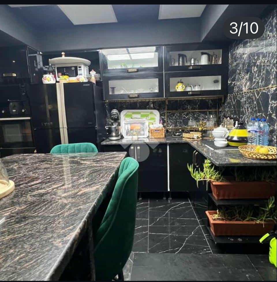 Ariana Ville Riadh Landlous Vente Autre Appartement s4 au rdc  riadh el andalouss