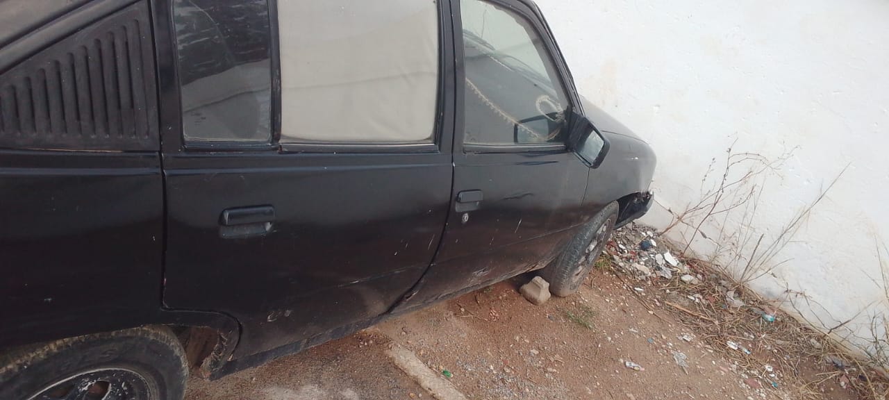 Oued Ellil Oued Ellil Opel Kadett Contrat ferraille