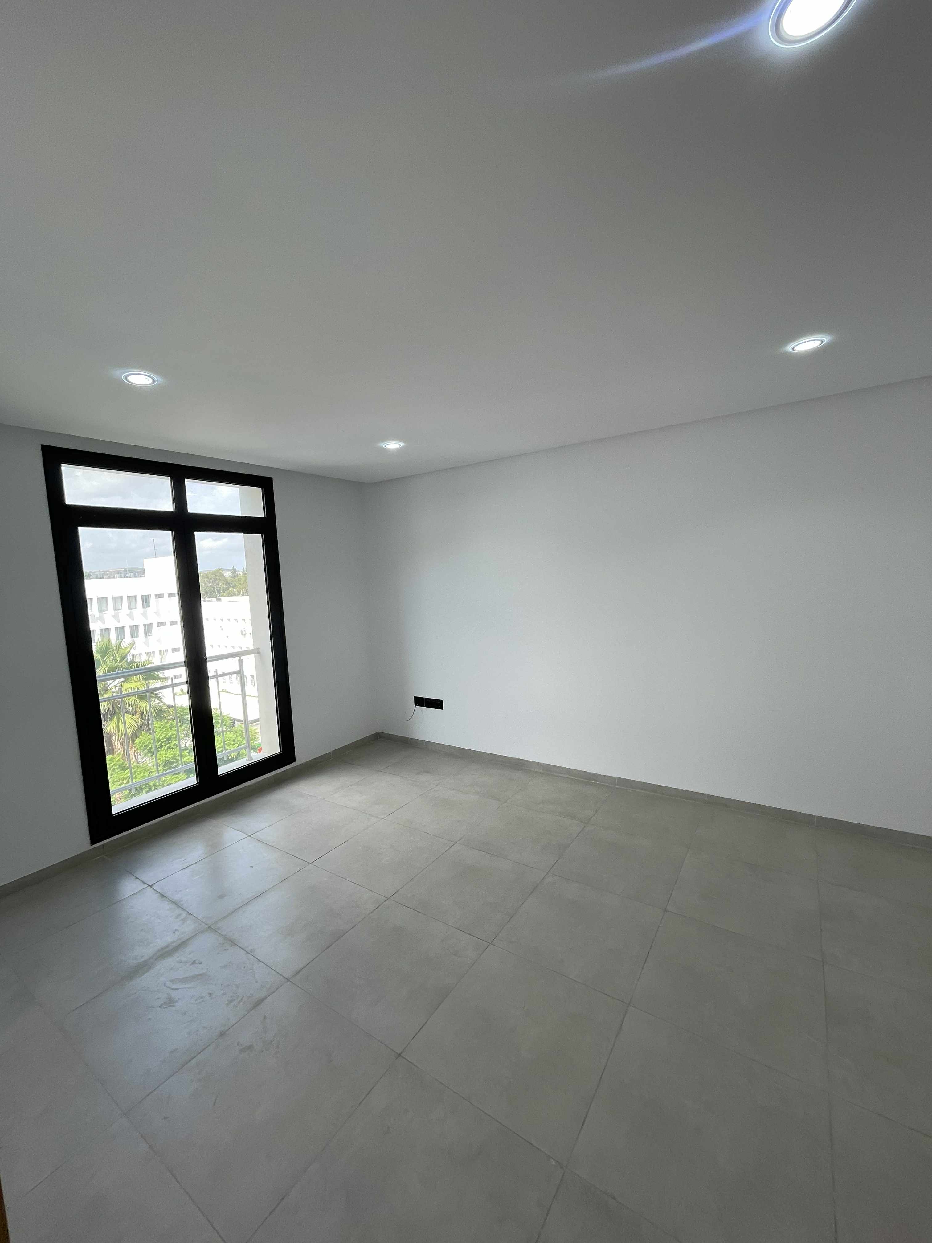 Cite El Khadra Cite Jardins Bureaux & Commerces Bureau Bureau 2 pices  alain savary