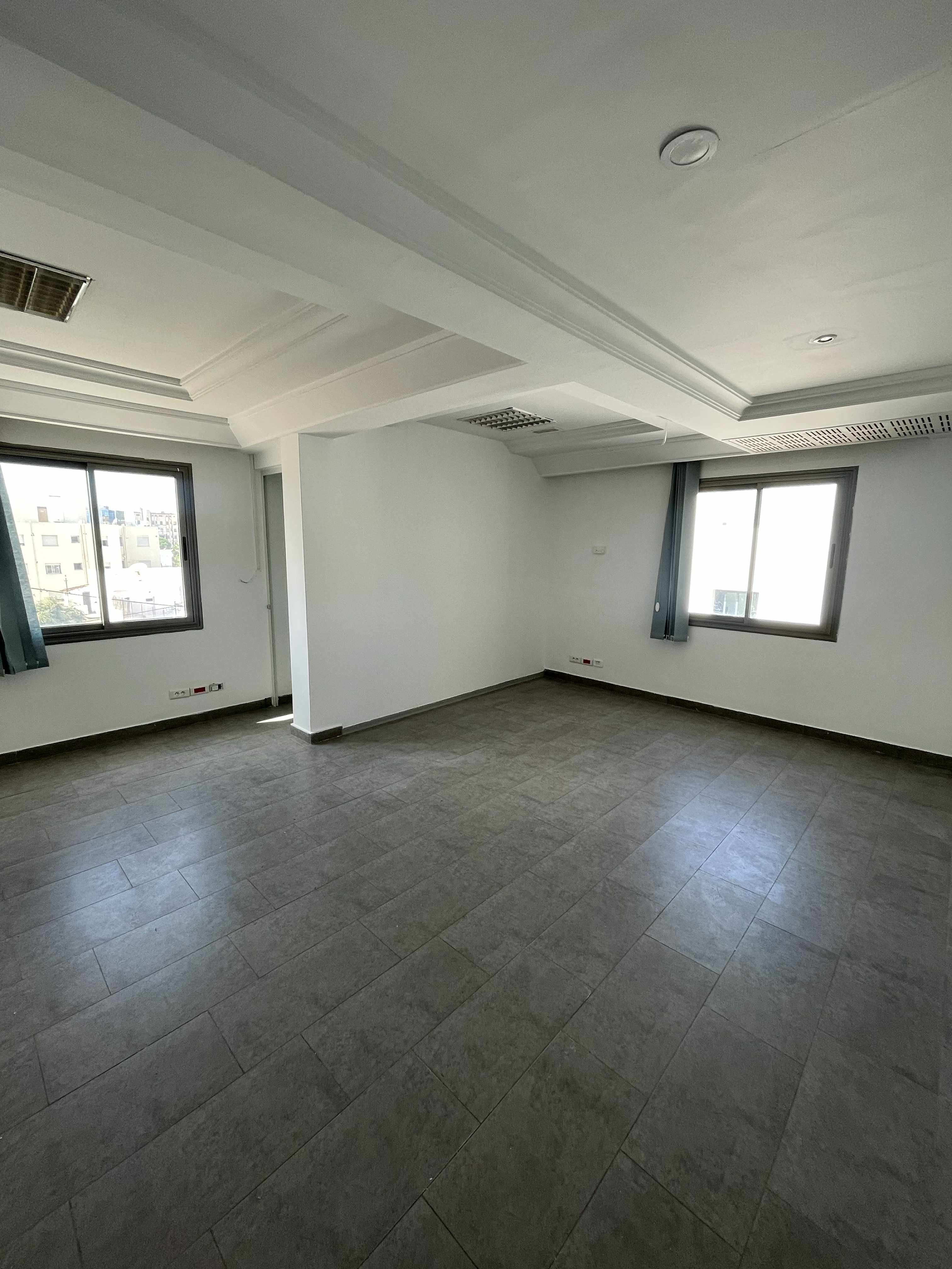 Cite El Khadra Cite Jardins Bureaux & Commerces Bureau Etage bureautiqua 350m2  alain savary