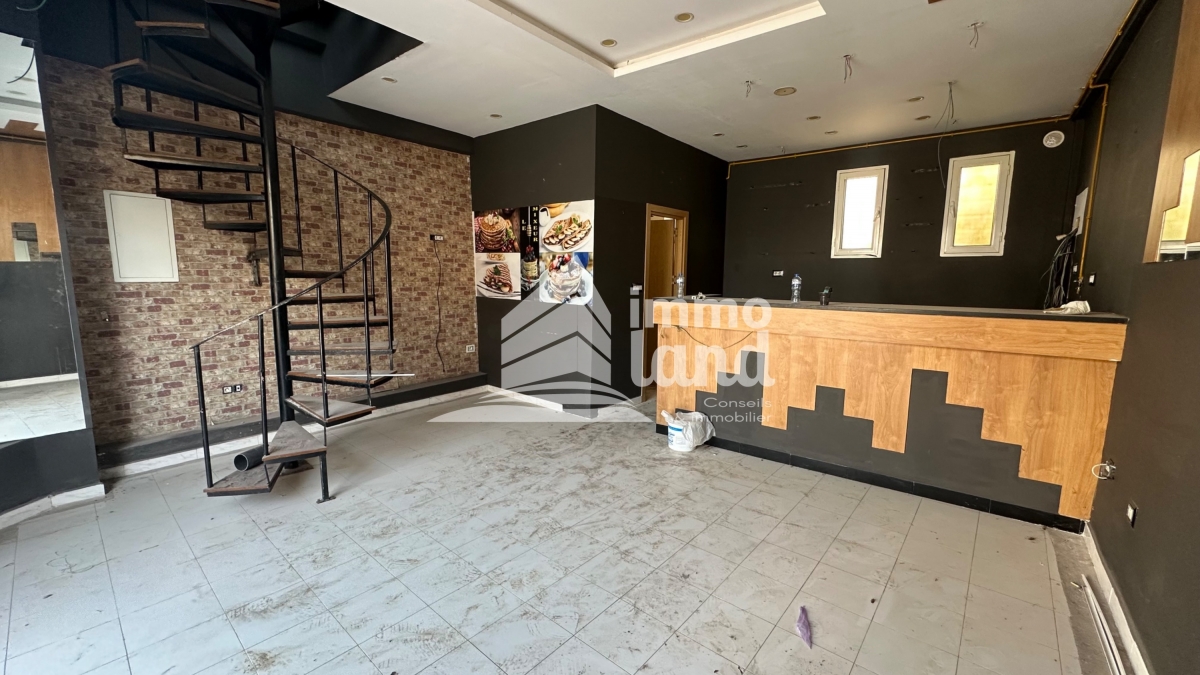 La Marsa Cite Erriadh Location Surfaces Local commercial sur deux niveaux