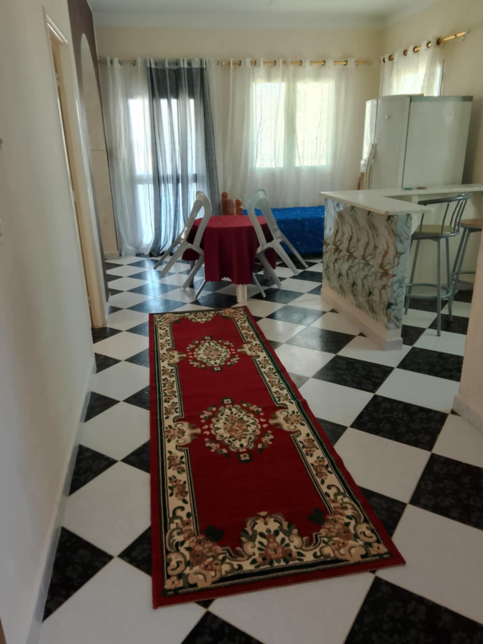 Zarzis&nbsp;Cite Sangho&nbsp;Location&nbsp;Appart. 3 pi�ces&nbsp;Vacances pied dans l'eau