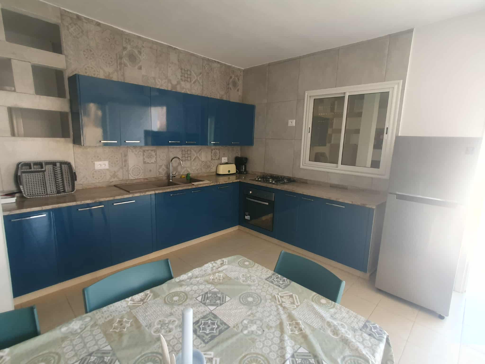 Hammam El Ghezaz Ezzahra Vente Duplex Des appartements  la plage ezzahra klibia