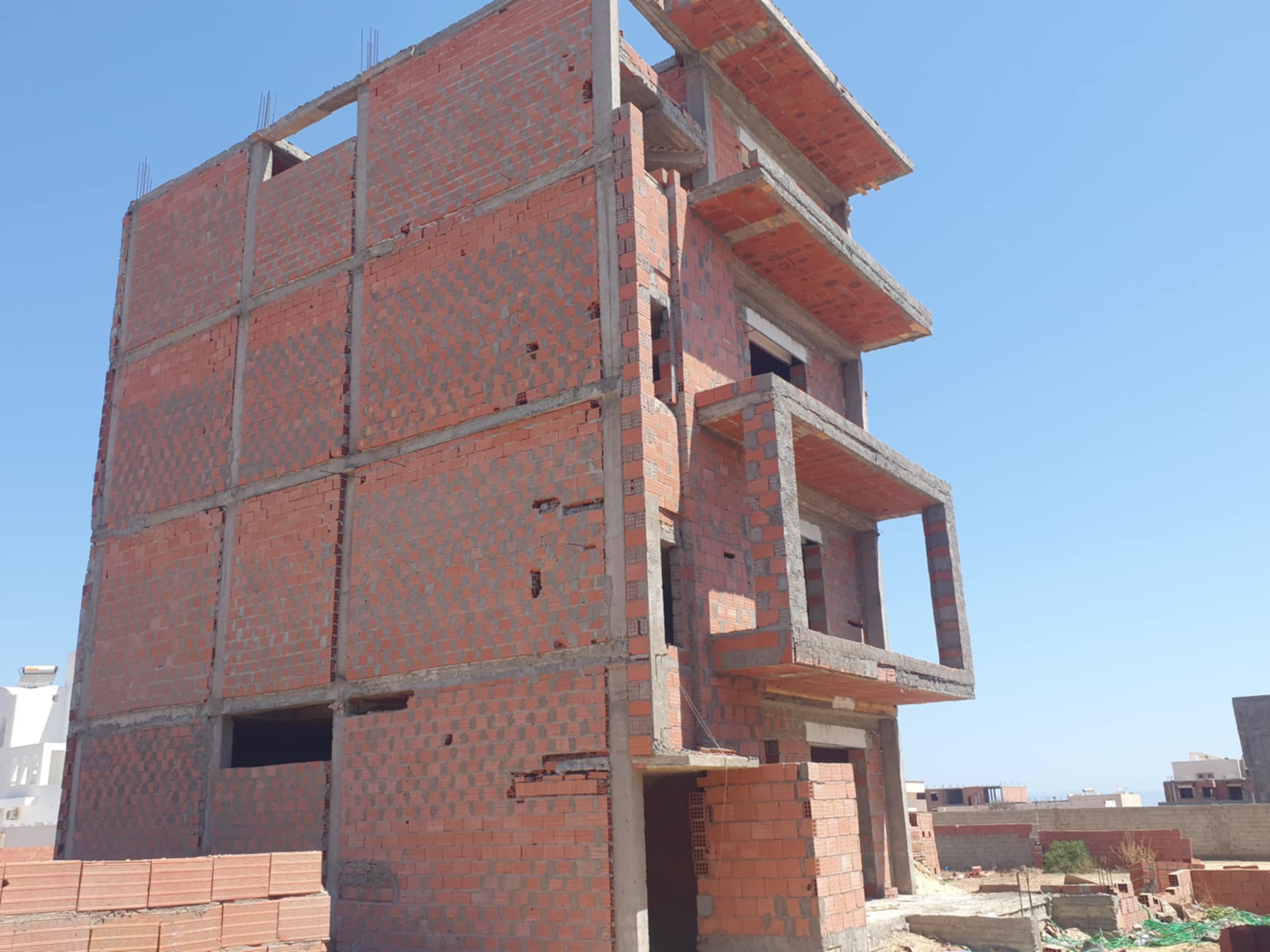 Hammam El Ghezaz Ezzahra Vente Appart. 2 pices Appartements en cours de construction  ezzahra