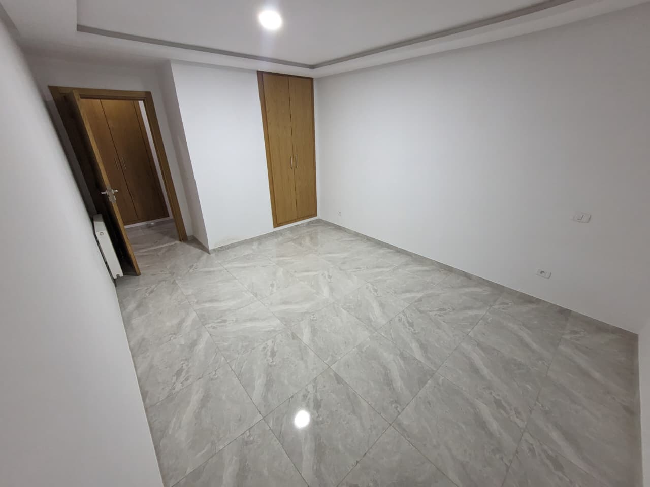 Ain Zaghouan Ain Zaghouan Location Appart. 1 pice Studio  rsidence zayatine ain zaghouan