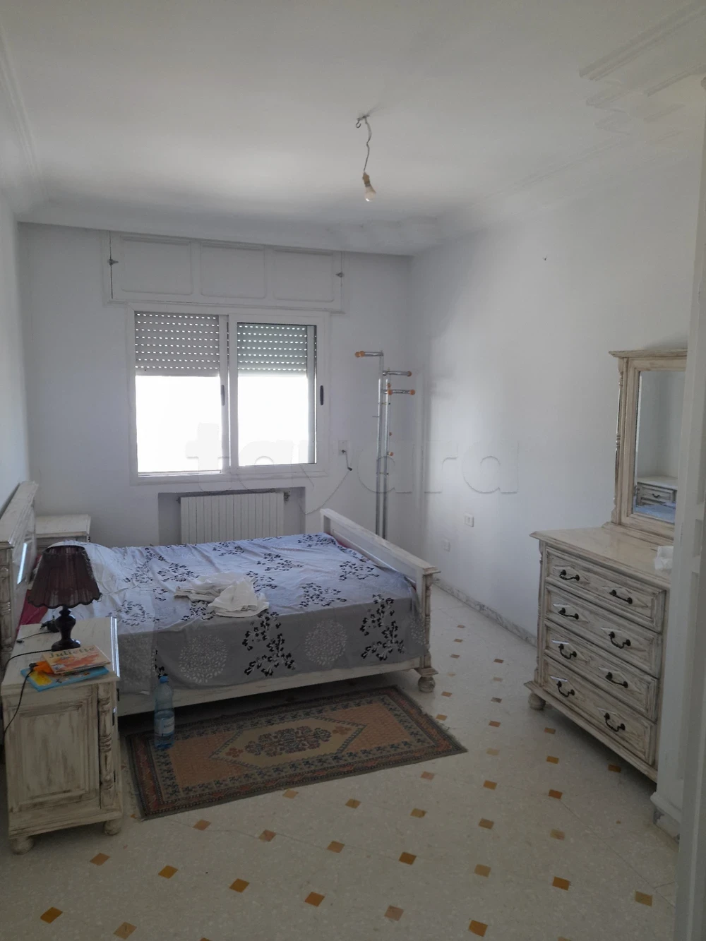 Ariana Ville Cite Ennasr 2 Location Appart. 4 pices Etage de villa s3 avec terrasse  ennasr 2