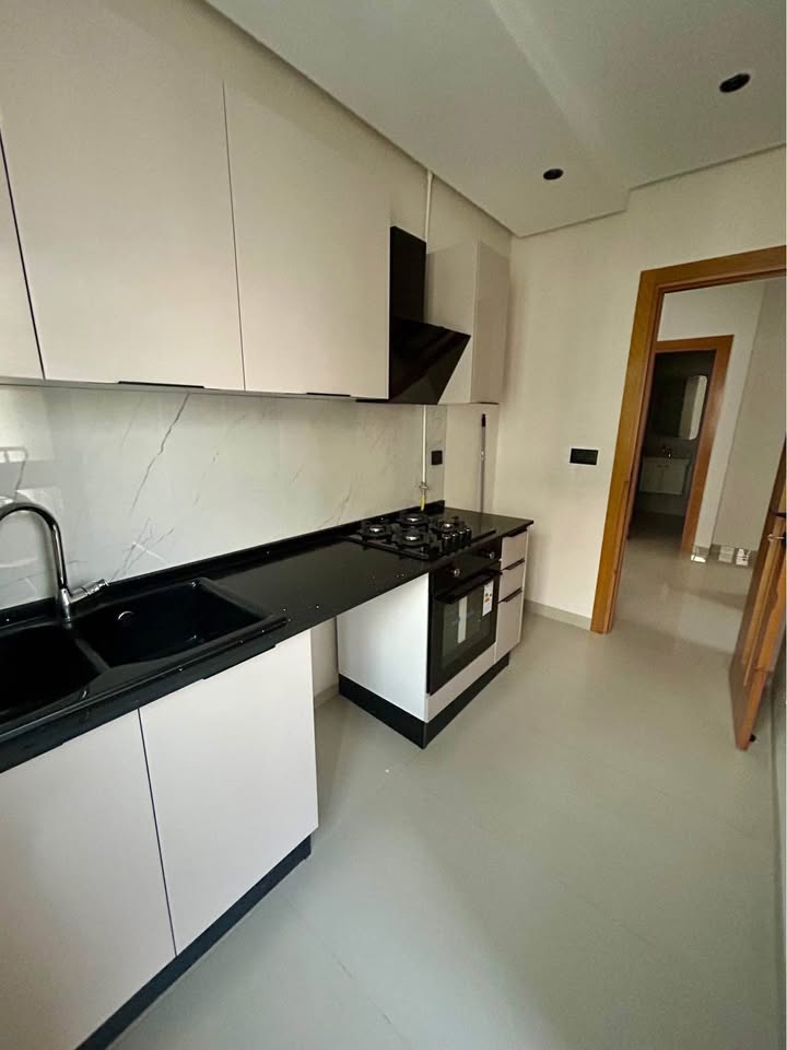 La Soukra La Soukra Location Appart. 3 pices Appart s2 neuf haut standing  la soukra