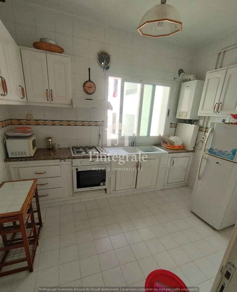 Ariana Ville Cite Ennasr 2 Location Appart. 2 pices S1 meubl avec une terrasse
