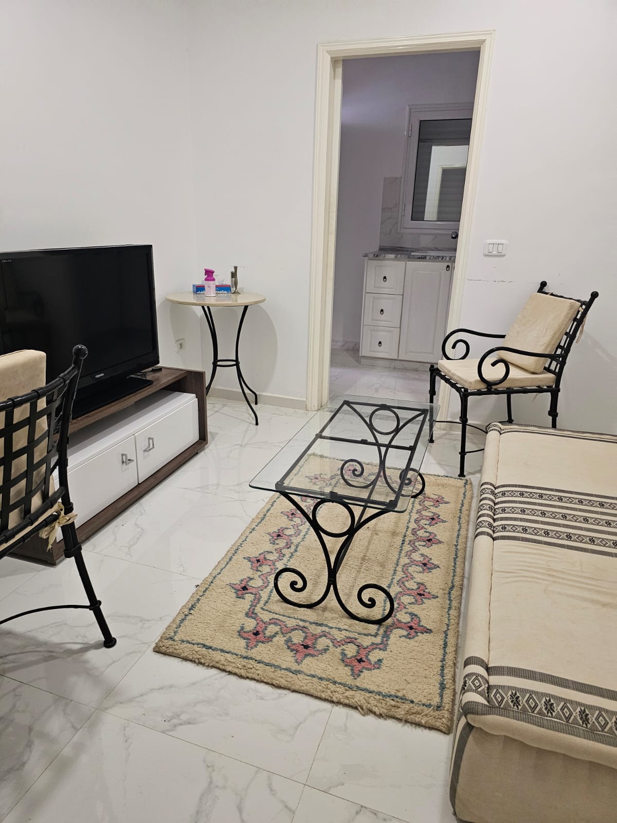 Djerba - Houmet Essouk Djerba  Location Appart. 2 pices Appartement au rez de chauss