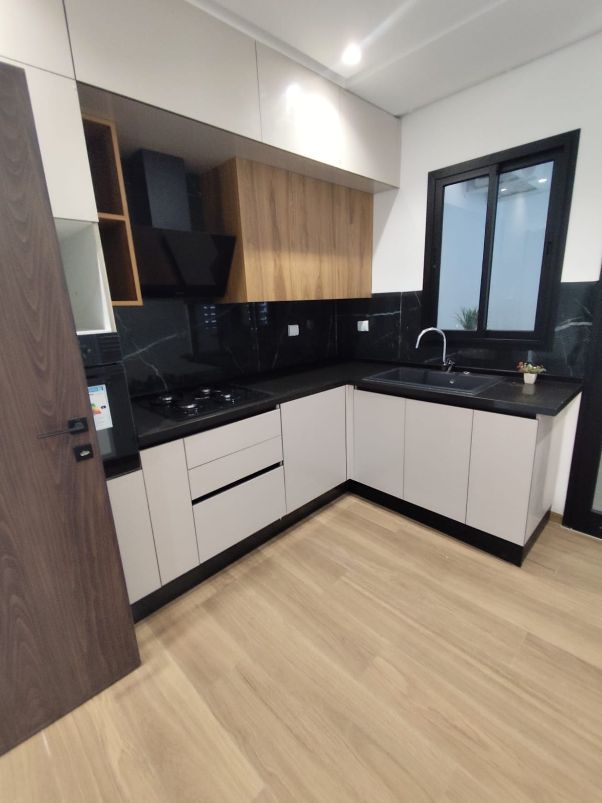 La Marsa&nbsp;El Aouina&nbsp;Location&nbsp;Appart. 3 pi�ces&nbsp;Aouina loc s2 neuf