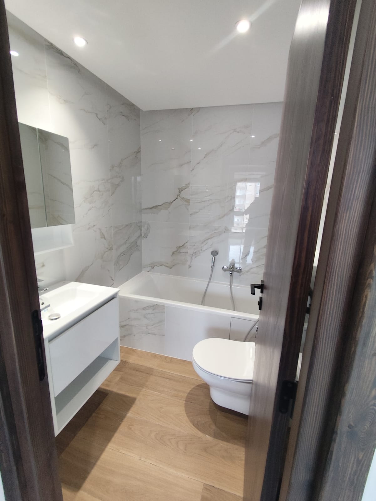 La Marsa&nbsp;El Aouina&nbsp;Location&nbsp;Appart. 3 pi�ces&nbsp;Aouina loc s2 neuf