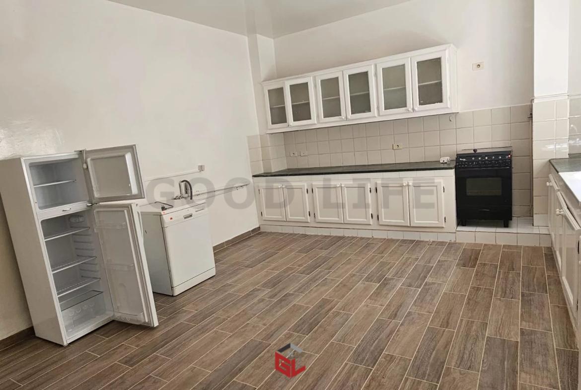 La Marsa Marsa Ennassim Location Maisons Villa en s4  cit les pins