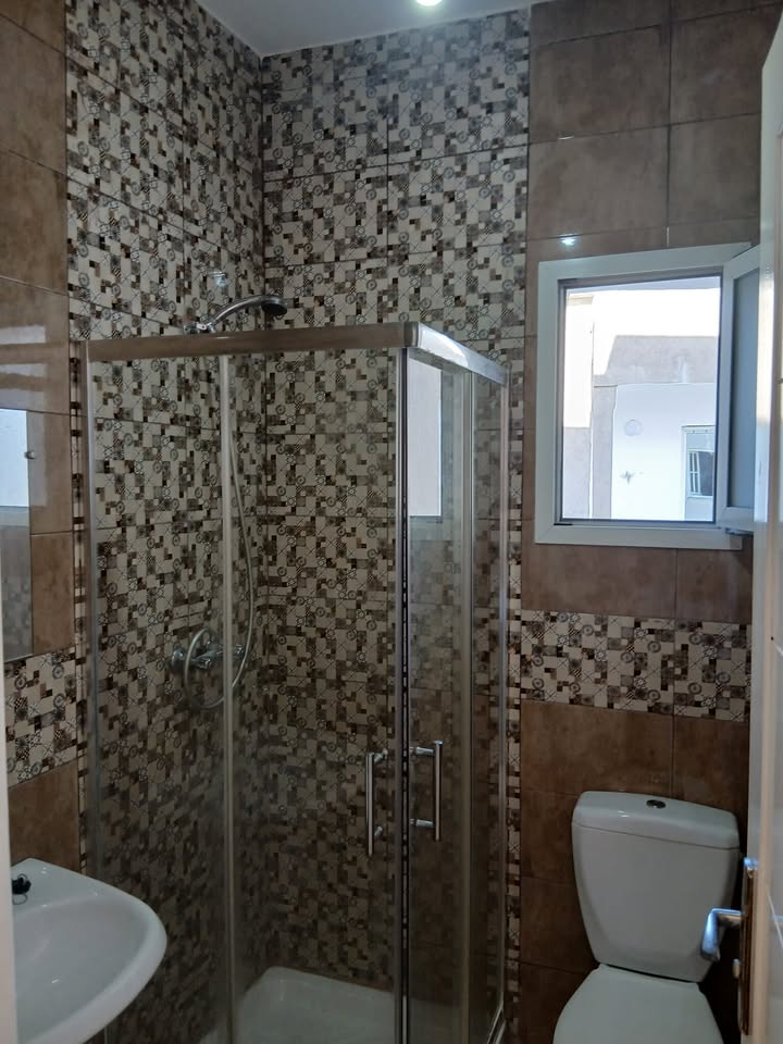 El Mourouj El Mourouj Location Surfaces Etage d'une villa trs bon tat