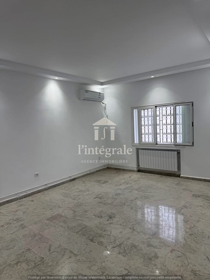 Ariana Ville Borj El Baccouche Location Appart. 4 pices S3 tout neuf