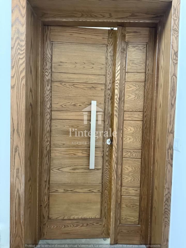 Ariana Ville Borj El Baccouche Location Appart. 4 pices S3 tout neuf