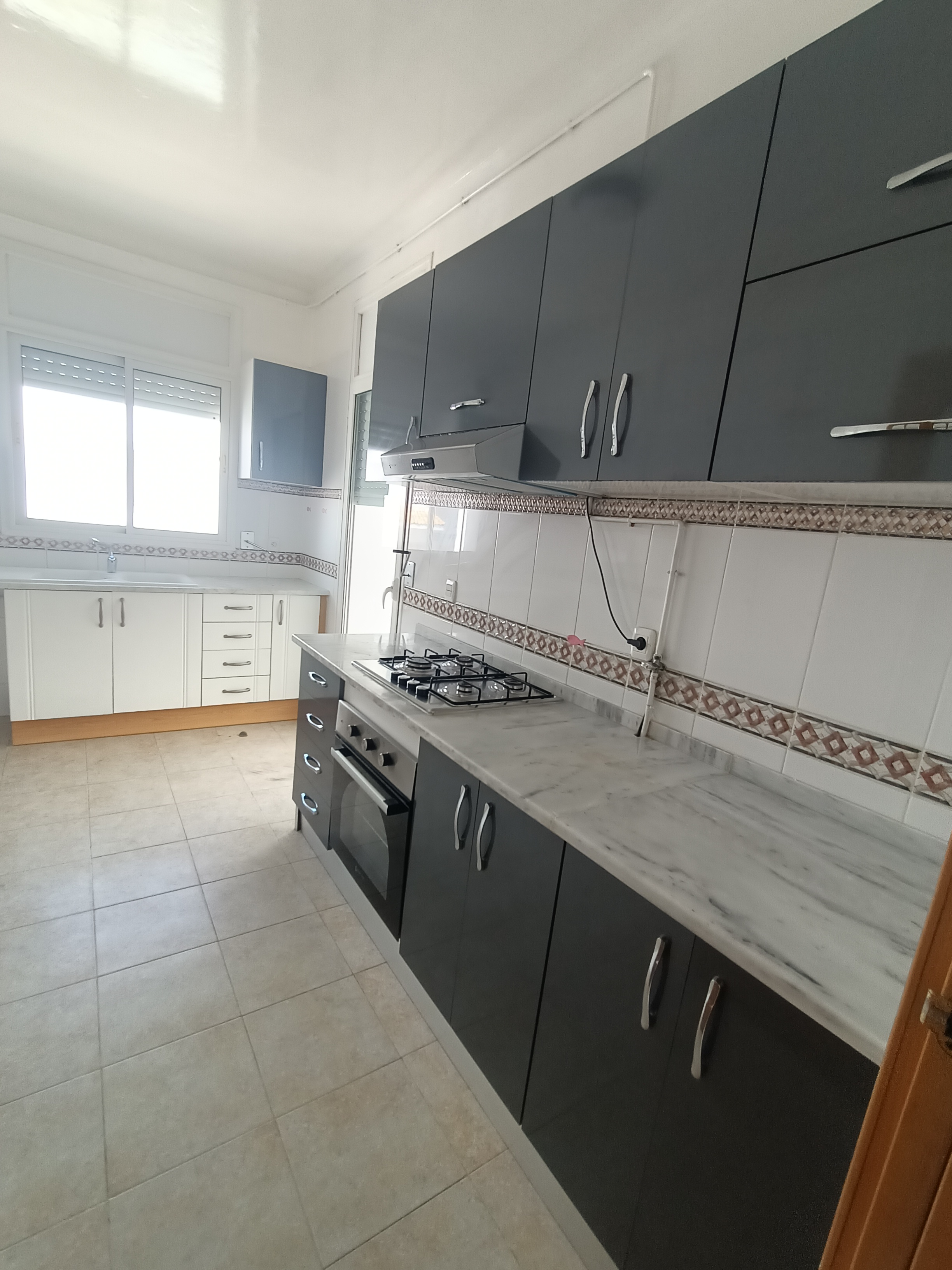 La Marsa&nbsp;Gammart&nbsp;Location&nbsp;Appart. 3 pi�ces&nbsp;Un appartement haut standing
