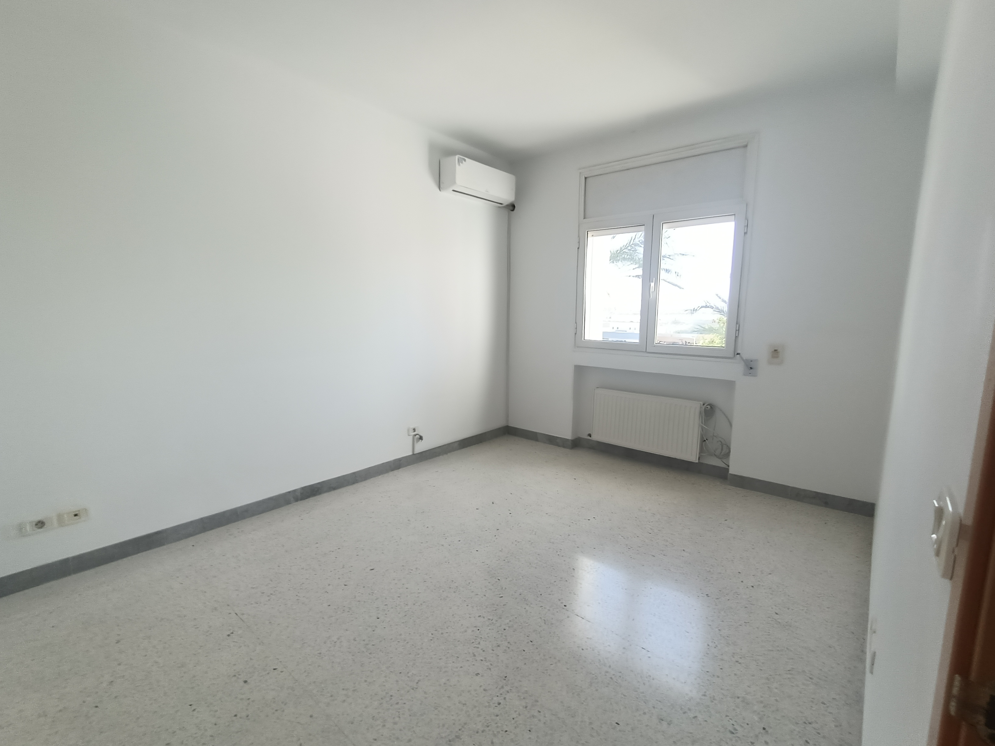 La Marsa&nbsp;Gammart&nbsp;Location&nbsp;Appart. 3 pi�ces&nbsp;Un appartement haut standing